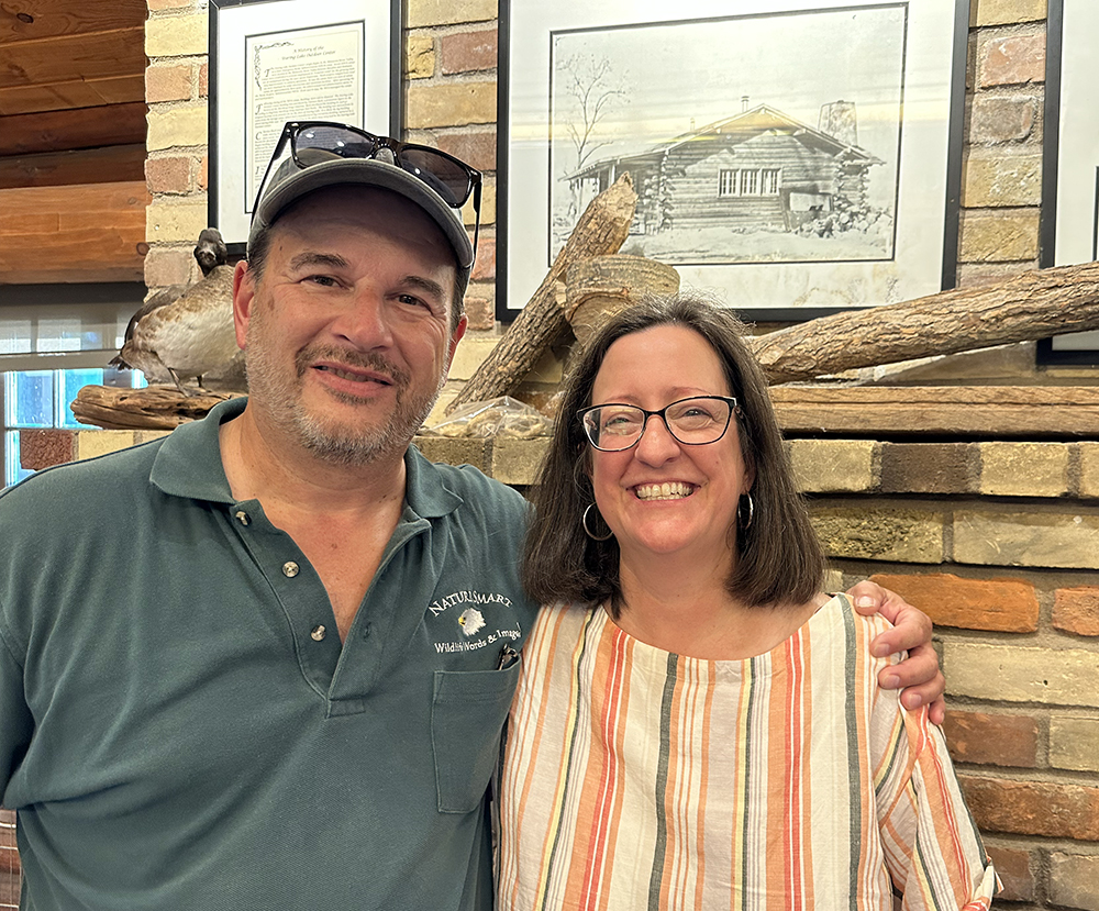 Molly met with author and nature photographer Stan Tekiela in Minnesota.